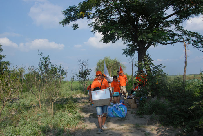 ����������С�u���x��һ�����������ذ��ϣ���ԭ��ý������